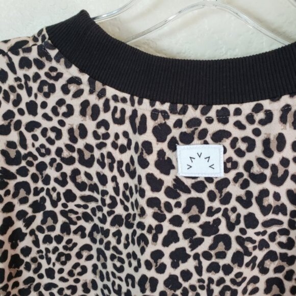 VARLEY Arden Leopard Print Sweatshirt size XS Oversized - Picture 11 of 12